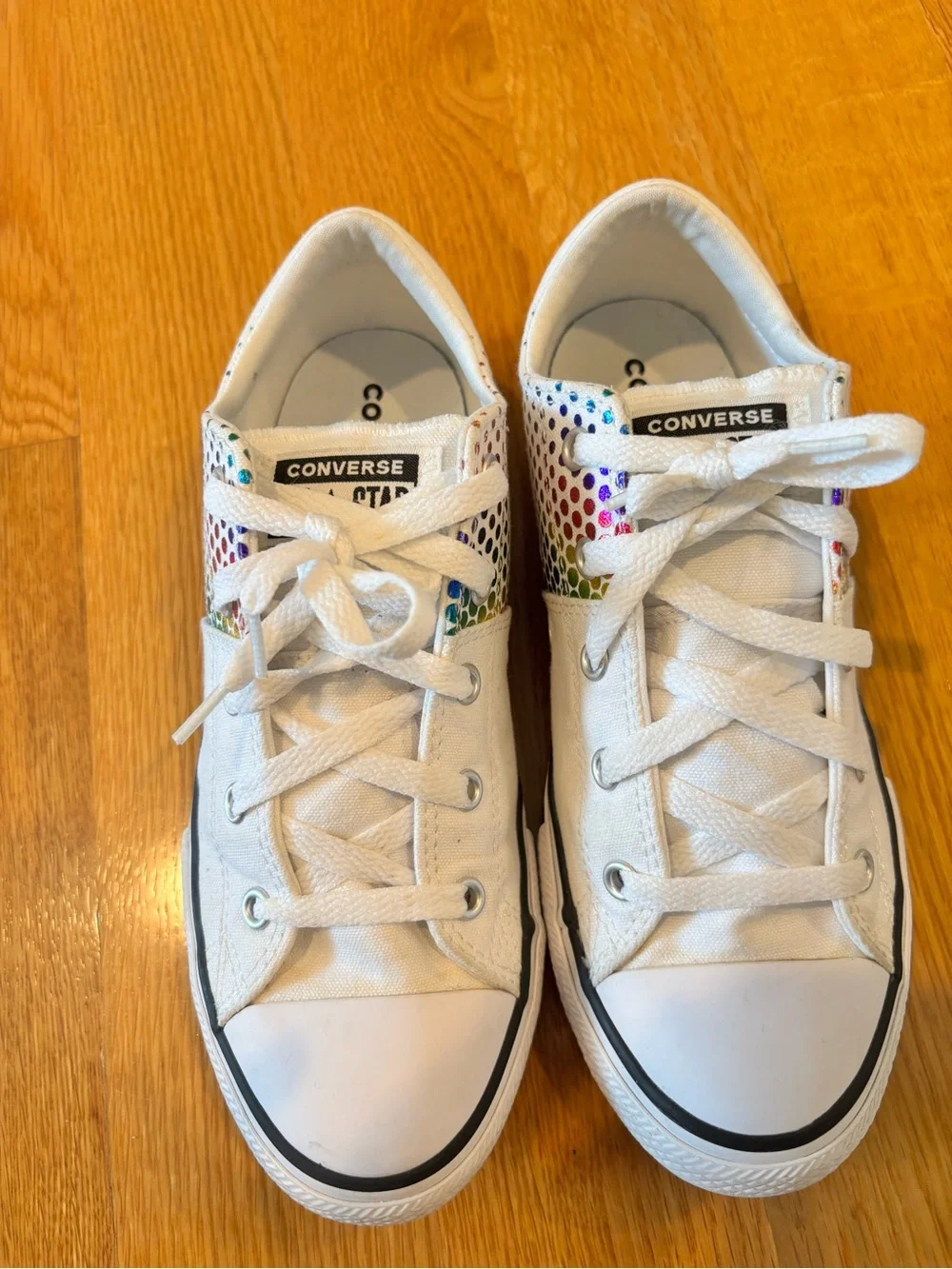 Converse classic low